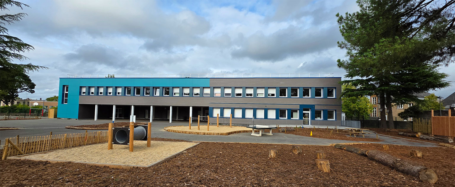 Rénovation et végétalisation de l’école de la Cerisaie